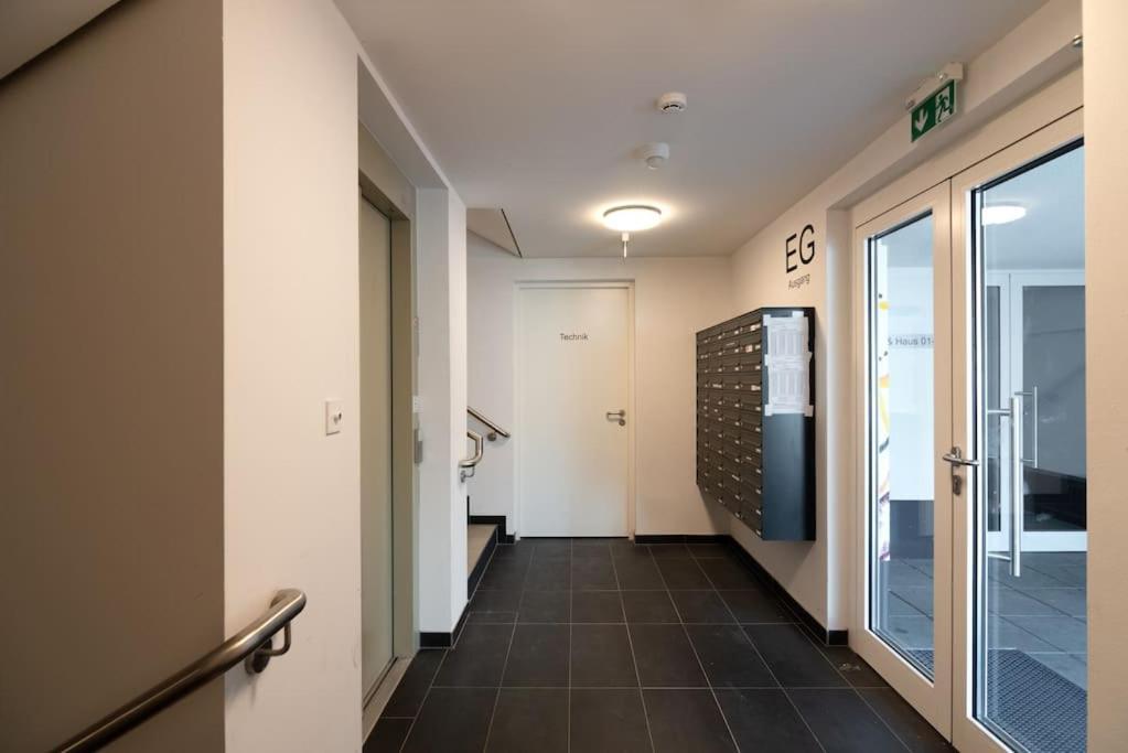 Neu Und Hell In Zentraler Ruhelage Mit Parkplatz Apartment Vienna Exterior photo